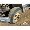 Image 27 : 2004 FREIGHTLINER FL80 S/A TRUCK TRACTOR