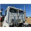 Image 39 : 2004 FREIGHTLINER FL80 S/A TRUCK TRACTOR