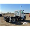 Image 3 : 2004 FREIGHTLINER FL80 S/A TRUCK TRACTOR