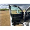 Image 7 : 2014 DODGE RAM 5500 4X4 CREW CAB SERVICE TRUCK