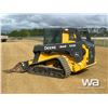 Image 4 : 2015 JOHN DEERE 333E COMPACT TRACK LOADER