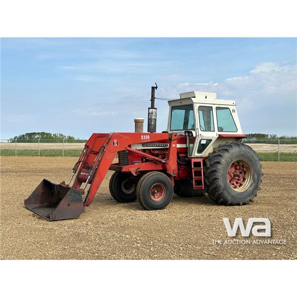 1969 IHC 1456 2WD TRACTOR & FEL