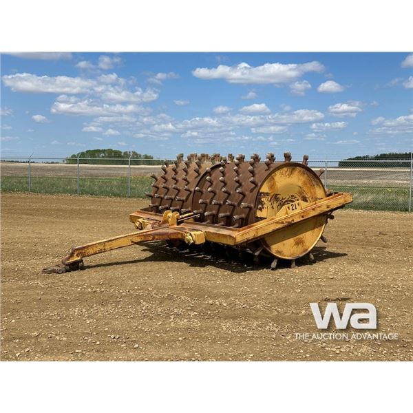 PULL TYPE 62-8T SHEEPFOOT PACKER