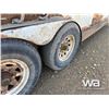 Image 12 : 1998 TRAILSWEST 30 FT. T/A 4 HORSE TRAILER