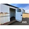 Image 20 : 1998 TRAILSWEST 30 FT. T/A 4 HORSE TRAILER