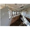 Image 30 : 1998 TRAILSWEST 30 FT. T/A 4 HORSE TRAILER
