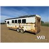 Image 4 : 1998 TRAILSWEST 30 FT. T/A 4 HORSE TRAILER