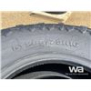 Image 6 : (4) LT285/75R16 GRIZZLY TIRES