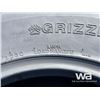 Image 7 : (4) LT285/75R16 GRIZZLY TIRES