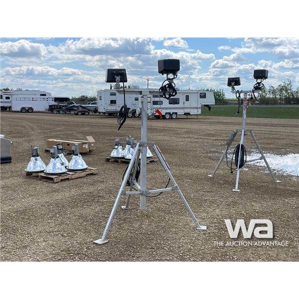 500 WATT ALUIMINUM FOLD OUT LIGHT STAND