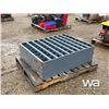 Image 4 : STEEL NUT AND BOLT CABINET