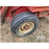 Image 11 : NEW HOLLAND 847 ROUND BALER