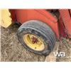 Image 12 : NEW HOLLAND 847 ROUND BALER