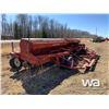 Image 3 : IHC 620 24 FT. GRAIN DRILLS