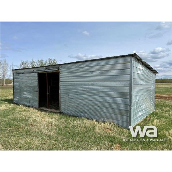INSULATED CALVING BARN
