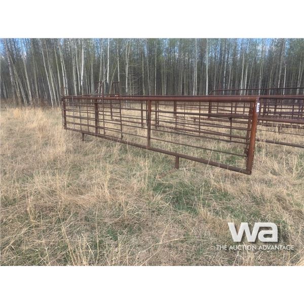 FREESTANDING 5X24 FT. LIVESTOCK PANEL & GATES
