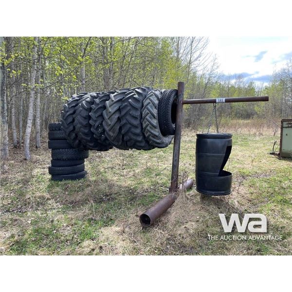 LIVESTOCK SCRATCHER