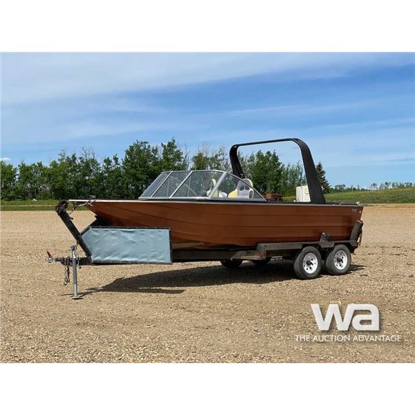 CUSTOM JET BOAT