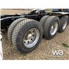 Image 19 : 2013 KENWORTH T800 TRI-DRIVE TRUCK TRACTOR