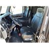 Image 6 : 2019 PETERBILT 567 T/A SLEEPER TRUCK TRACTOR