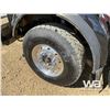 Image 13 : 2013 KENWORTH T800 T/A SLEEPER TRUCK TRACTOR