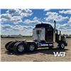 Image 3 : 2013 KENWORTH T800 T/A SLEEPER TRUCK TRACTOR