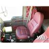 Image 7 : 2013 KENWORTH T800 T/A SLEEPER TRUCK TRACTOR