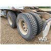 Image 21 : 2004 INTERNATIONAL 9400 T/A SLEEPER TRUCK TRACTOR