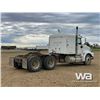 Image 3 : 2004 INTERNATIONAL 9400 T/A SLEEPER TRUCK TRACTOR