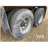 Image 17 : 1995 KENWORTH T800 T/A DUMP TRUCK