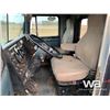 Image 6 : 1995 KENWORTH T800 T/A DUMP TRUCK