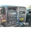 Image 9 : 2003 CHEVROLET 5500 S/A BUCKET TRUCK