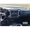 Image 7 : 2018 GMC 3500HD CREW CAB FLATBED TRUCK