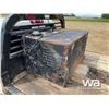 Image 20 : 2014 GMC 3500HD CREW CAB FLATBED TRUCK