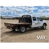 Image 3 : 2014 GMC 3500HD CREW CAB FLATBED TRUCK