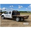 Image 4 : 2014 GMC 3500HD CREW CAB FLATBED TRUCK