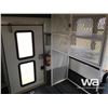 Image 20 : 2001 FORD E450 CUTAWAY HANDICAP TRANSPORT