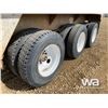 Image 12 : 2000 LOADLINE TRIDEM BOTTOM DUMP TRAILER