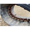 Image 9 : SKID STEER TRACKS
