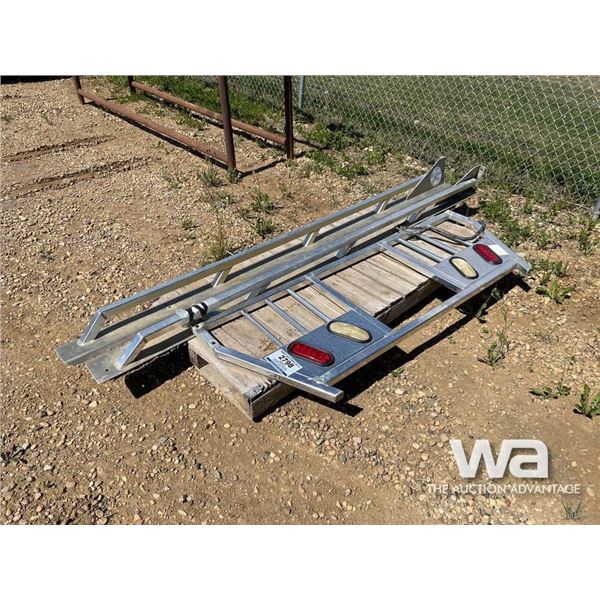 ALUMINUM HEADACHE RACK
