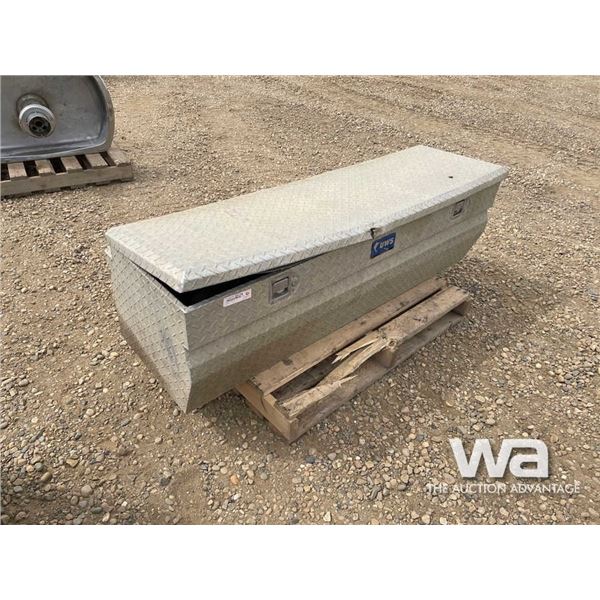 UWS JOCKEY BOX & PARACHUTE