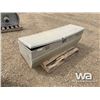 Image 1 : UWS JOCKEY BOX & PARACHUTE