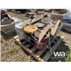 Image 4 : PALLET OF OIL PAILS