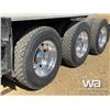 Image 24 : 2013 KENWORTH T800 TRI-DRIVE SLEEPER WINCH TRACTOR