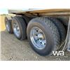 Image 26 : 2013 KENWORTH T800 TRI-DRIVE SLEEPER WINCH TRACTOR
