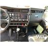 Image 9 : 2014 KENWORTH W900 T/A SLEEPER TRUCK TRACTOR