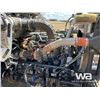 Image 14 : 2015 KENWORTH W900 T/A SLEEPER TRUCK TRACTOR