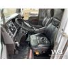 Image 6 : 2014 KENWORTH W900 T/A SLEEPER TRUCK TRACTOR
