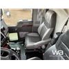Image 7 : 2014 KENWORTH W900 T/A SLEEPER TRUCK TRACTOR