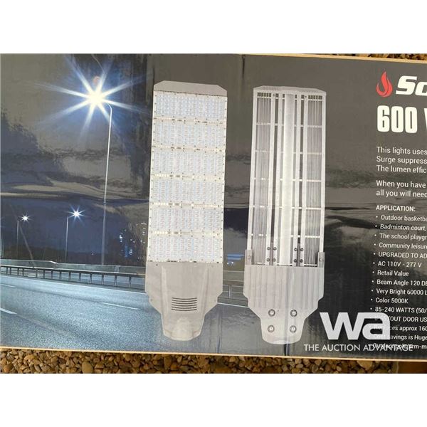 (2) SOLIDFIRE 600 WATT YARD LED LIGHT